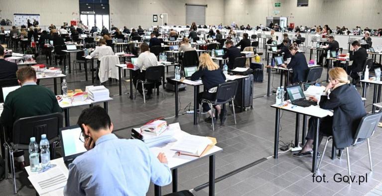 Egzamin notarialny 2026 – ponad 600 kandydatów na drodze do zawodu notariusza